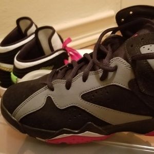 Nike Air Jordan Retro VII Fuscia Big Kids
